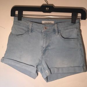 🧚🏻‍♀️ LAST CHANCE!! pacsun jean shorts